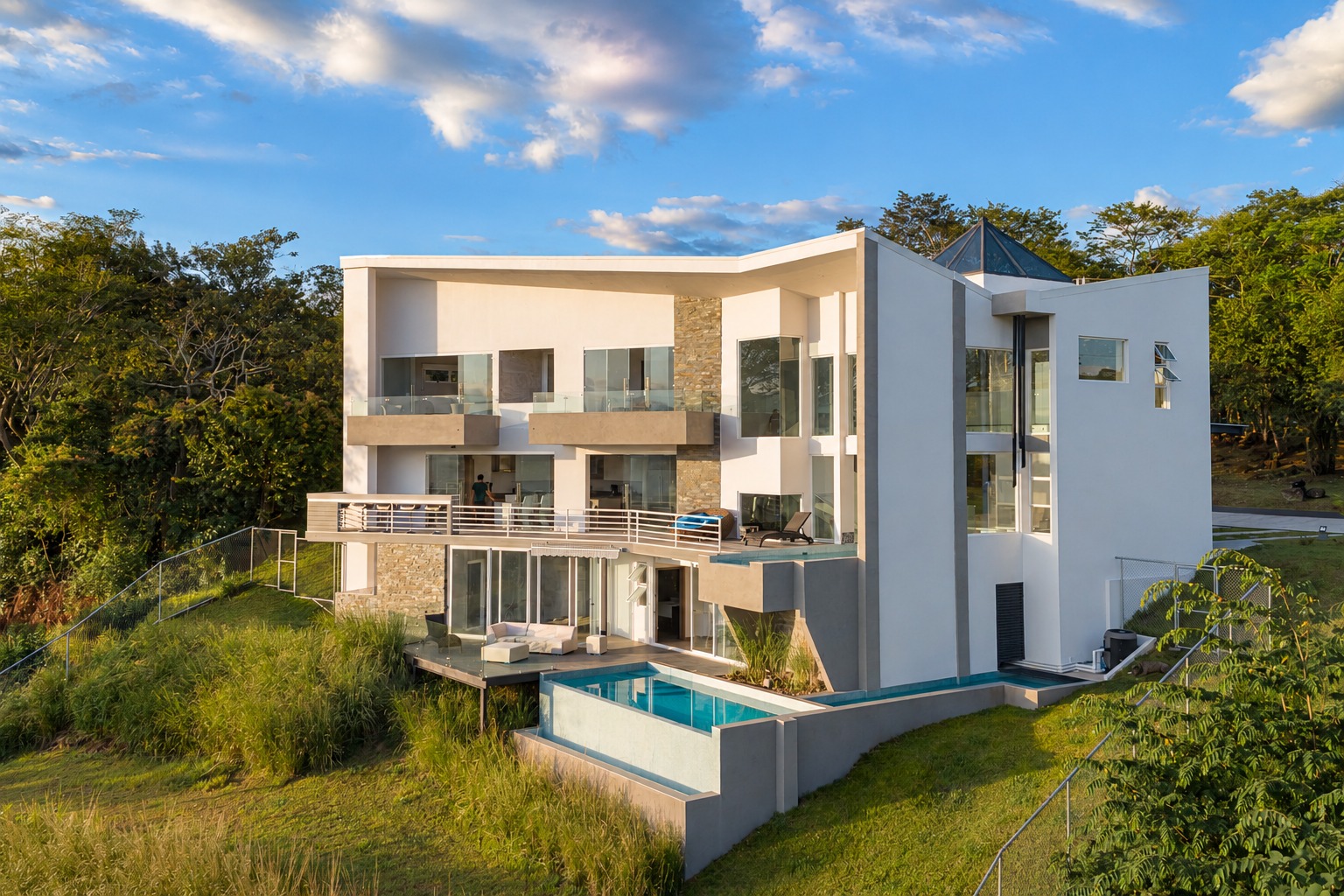 Exteriores — Miradora King Villa